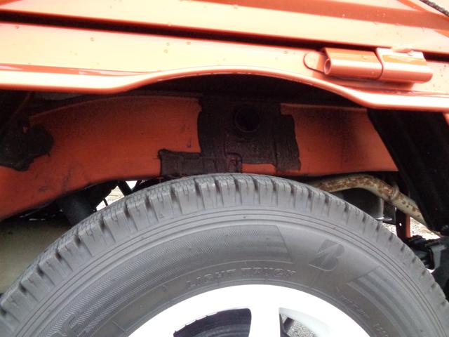 ハイゼットトラック エクストラＳＡＩＩＩｔ　４ＷＤ／オートマ／衝突被害軽減ブレーキ／プッシュスタート／テントキット／リアスライドガラス／Ｂｕｇ－ｔｒｕｃｋ　Ｅｘｔｒａ．／社外ナビ／Ｂカメラ／ＥＴＣ／ＥＮＫＥＩアルミホイール／ＰＩＶＯＴスロコン／（52枚目）