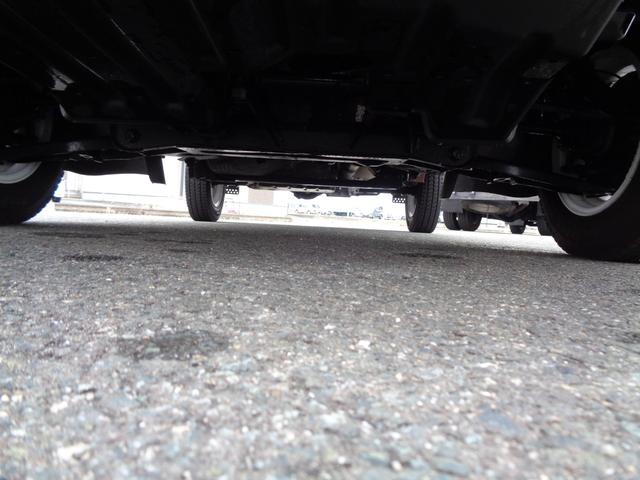 ハイゼットトラック エクストラＳＡＩＩＩｔ　４ＷＤ／オートマ／衝突被害軽減ブレーキ／プッシュスタート／テントキット／リアスライドガラス／Ｂｕｇ－ｔｒｕｃｋ　Ｅｘｔｒａ．／社外ナビ／Ｂカメラ／ＥＴＣ／ＥＮＫＥＩアルミホイール／ＰＩＶＯＴスロコン／（57枚目）