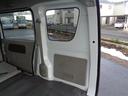 ブラボー 4WD/オートマ/キーレス/走行3万キロ台/禁煙車/リアヒーター/上級グレード/モケットシート/内外装クリーニング済/保証付き販売車両(35枚目)