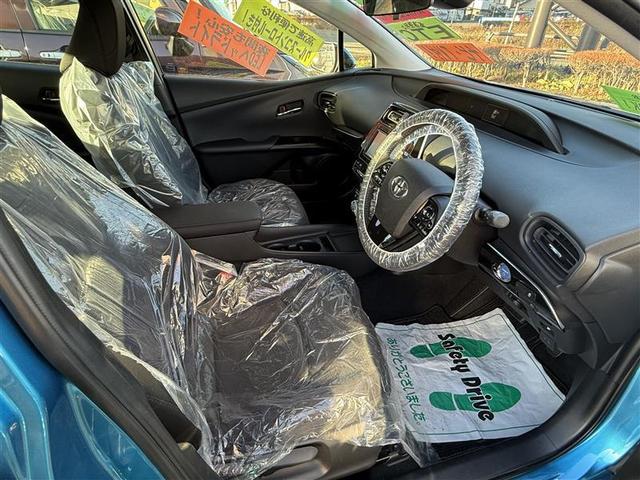 プリウス Ｓ　４ＷＤ　寒冷地　衝突被害軽減システム　メモリーナビ　バックカメラ　ワンセグ　ＬＥＤヘッドランプ　アルミホイール　スマートキー　オートクルーズコントロール　ＥＴＣ　盗難防止装置　キーレス　横滑り防止機能（30枚目）