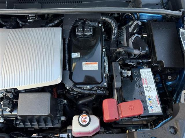 プリウス Ｓ　４ＷＤ　寒冷地　衝突被害軽減システム　メモリーナビ　バックカメラ　ワンセグ　ＬＥＤヘッドランプ　アルミホイール　スマートキー　オートクルーズコントロール　ＥＴＣ　盗難防止装置　キーレス　横滑り防止機能（38枚目）