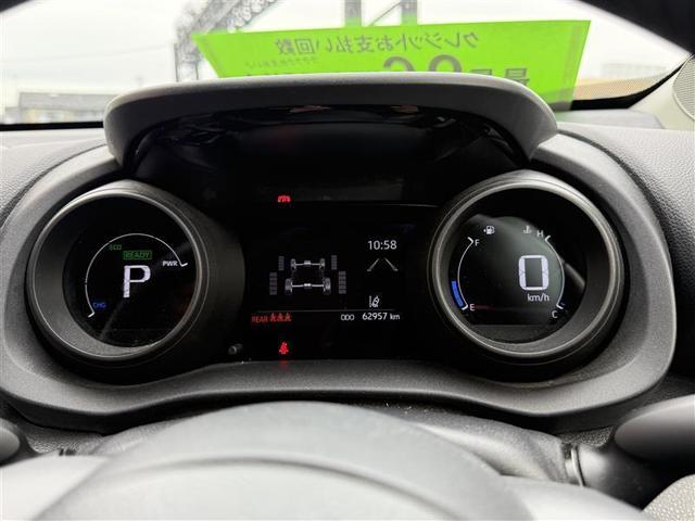 ヤリスクロス ハイブリッドG 4WD 寒冷地 衝突被害軽減システム メモリーナビ バックカメラ スマートキー オートクルーズコントロール ETC 盗難防止装置 キーレス 横滑り防止機能 ハイブリッド(9枚目)