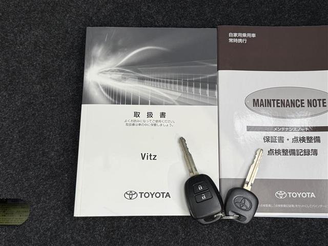 ヴィッツ Ｆ　４ＷＤ　キーレス　横滑り防止機能（32枚目）