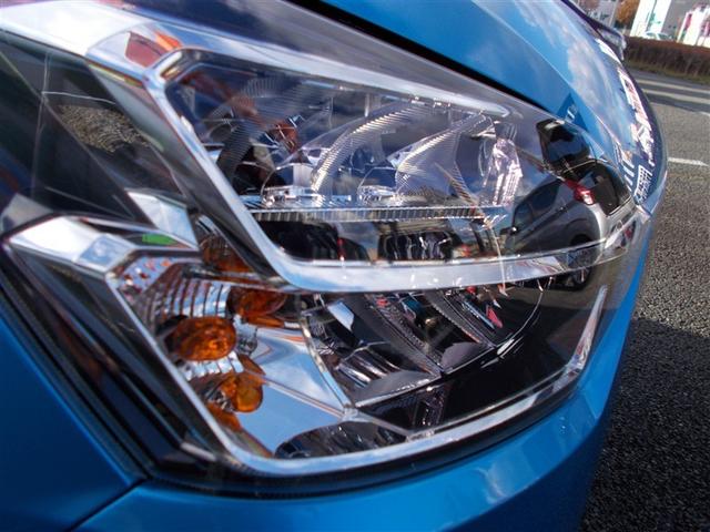ミライース Ｘ　ＳＡＩＩＩ　４ＷＤ　衝突被害軽減システム　ＬＥＤヘッドランプ　アイドリングストップ　キーレス　横滑り防止機能（17枚目）