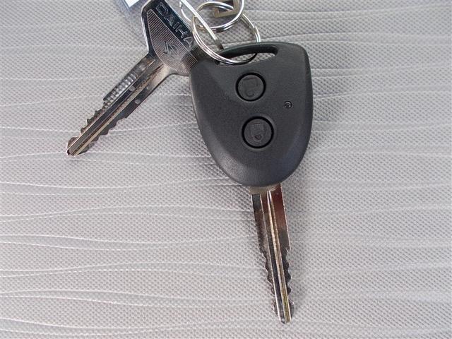 ミライース Ｘ　ＳＡＩＩＩ　４ＷＤ　衝突被害軽減システム　ＬＥＤヘッドランプ　アイドリングストップ　キーレス　横滑り防止機能（26枚目）