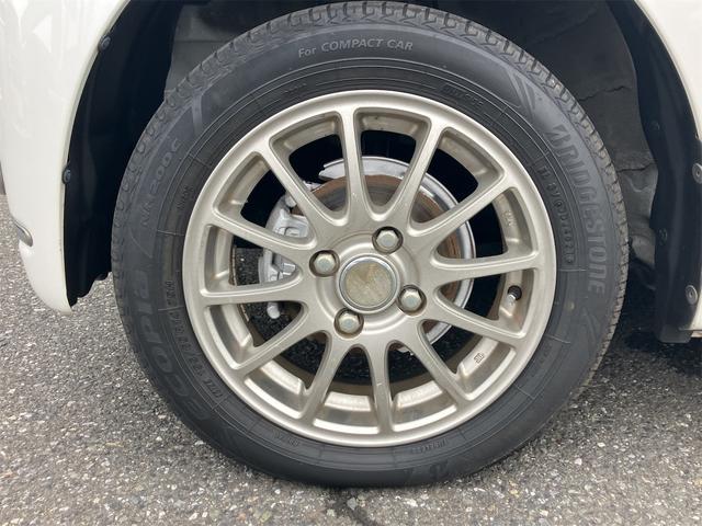 ミラココア ココアプラスXスペシャルコーデ ナビ TV スマートキー アイドリングストップ ベンチシート CVT 盗難防止システム ABS CD DVD再生 USB ルーフレール アルミホイール 衝突安全ボディ エアコン パワーステアリング(33枚目)