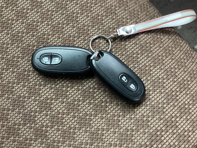 モコ X ETC スマートキー ベンチシート CVT 盗難防止システム ABS CD アルミホイール 衝突安全ボディ エアコン パワーステアリング パワーウィンドウ(8枚目)