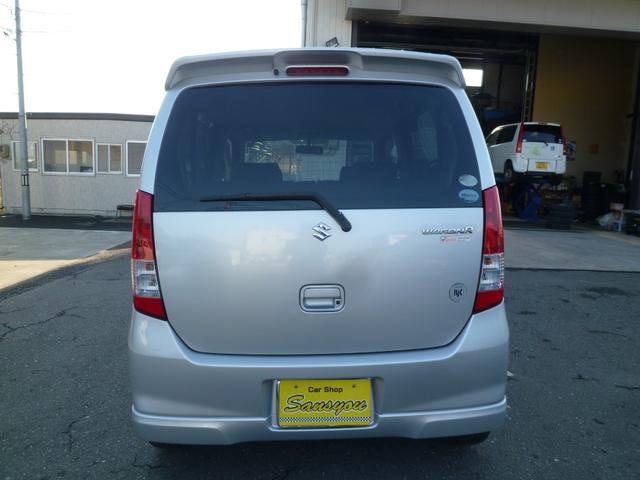 ワゴンＲ ＦＸリミテッド（3枚目）