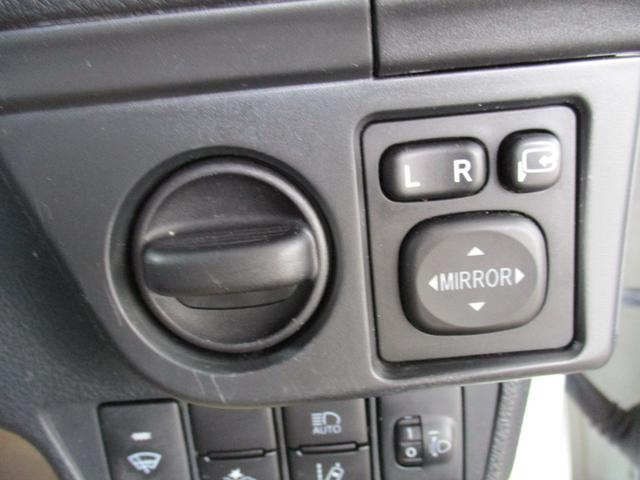 1.5X 純正ワンセグTVナビ バックアイカメラ ETC キーレス フルタイム4WD 社外15インチアルミ 衝突被害軽減ブレーキ UVカット&プライバシーガラス 室内抗菌ルームクリーニング済み 無料保証付(36枚目)