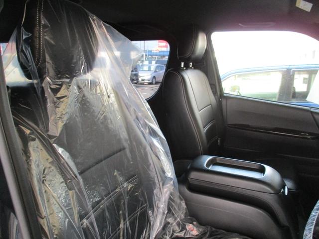 レジアスエースバン スーパーＧＬ　ダークプライムＩＩ　ケンウッドフルセグＴＶナビ　バックカメラ　ＥＴＣ　４ＷＤ　衝突被害軽減ブレーキ　両側パワースライド　ＬＥＤヘッドライト　スマートキー＆プッシュスタート　室内消臭抗菌ルームクリーニング済み　整備保証付（19枚目）