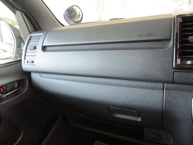 レジアスエースバン スーパーＧＬ　ダークプライムＩＩ　ケンウッドフルセグＴＶナビ　バックカメラ　ＥＴＣ　４ＷＤ　衝突被害軽減ブレーキ　両側パワースライド　ＬＥＤヘッドライト　スマートキー＆プッシュスタート　室内消臭抗菌ルームクリーニング済み　整備保証付（32枚目）