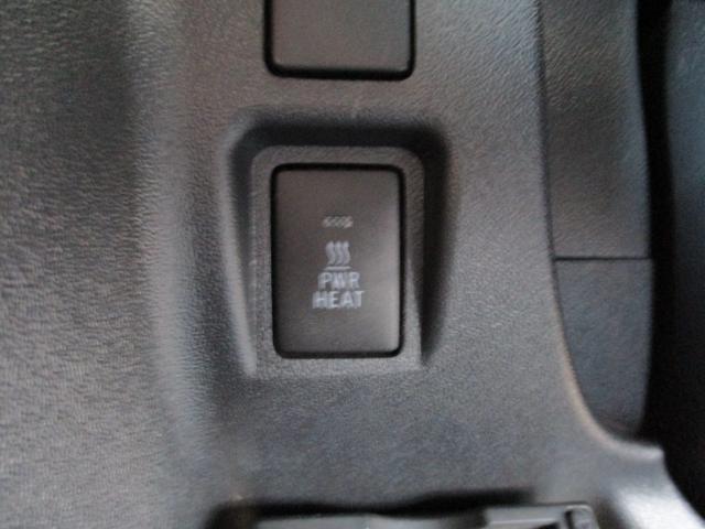 レジアスエースバン スーパーＧＬ　ダークプライムＩＩ　ケンウッドフルセグＴＶナビ　バックカメラ　ＥＴＣ　４ＷＤ　衝突被害軽減ブレーキ　両側パワースライド　ＬＥＤヘッドライト　スマートキー＆プッシュスタート　室内消臭抗菌ルームクリーニング済み　整備保証付（35枚目）