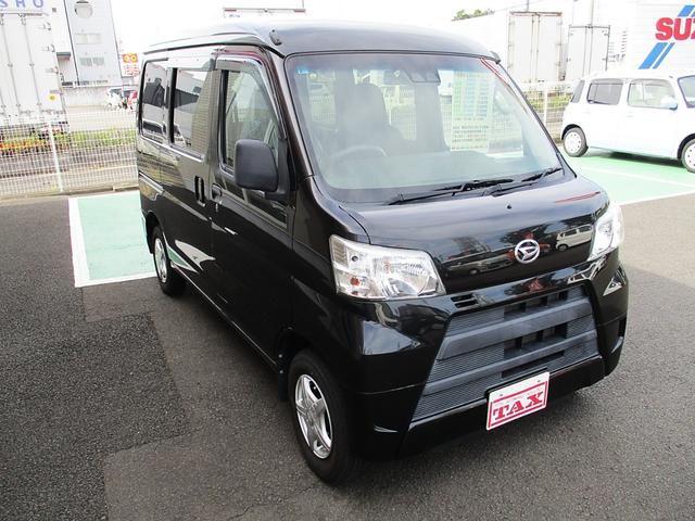 ハイゼットカーゴ ＤＸ　ＳＡＩＩＩ　純正ラジオ　パートタイム切り替え４ＷＤ　衝突被害軽減スマートアシスト　トラクションコントロール　キーレスキー　ヘッドライトレベライザー　Ａストップ　室内消臭抗菌ルームクリーニング済み　整備保証付（10枚目）