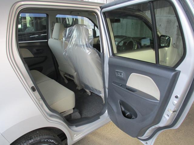 ワゴンR FX 純正CDオーディオ フルタイム4WD シートヒーター ヘッドライトレベライザー 社外14インチアルミ UVカット&プライバシーガラス アイドリングストップ 消臭抗菌ルームクリーニング済み 整備保証付(35枚目)