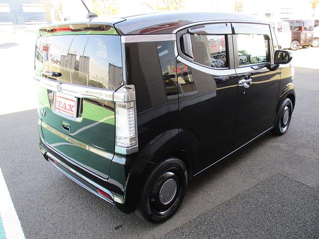 Ｎ－ＢＯＸスラッシュ Ｘ　純正フルセグＴＶナビ　バックカメラ　ＥＴＣ　衝突被害軽減ブレーキ　サウンドマッピングシステム　ステアリングヒーター＆シートヒーター　電動パーキング　ＨＩＤ　消臭抗菌ルームクリーニング済み　整備保証付（12枚目）