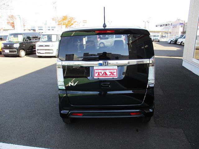 Ｎ－ＢＯＸスラッシュ Ｘ　純正フルセグＴＶナビ　バックカメラ　ＥＴＣ　衝突被害軽減ブレーキ　サウンドマッピングシステム　ステアリングヒーター＆シートヒーター　電動パーキング　ＨＩＤ　消臭抗菌ルームクリーニング済み　整備保証付（13枚目）