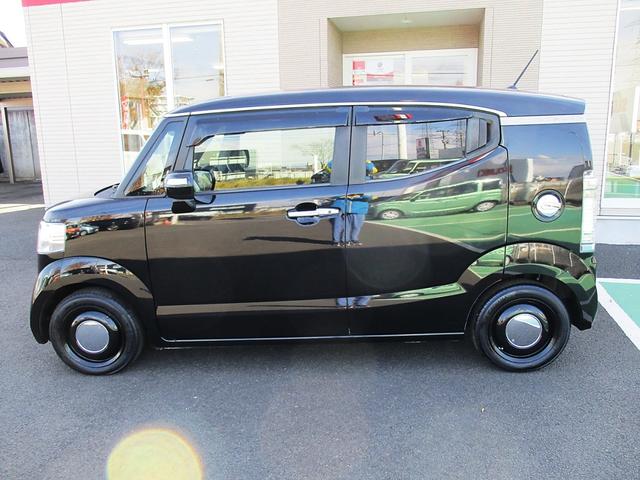 Ｎ－ＢＯＸスラッシュ Ｘ　純正フルセグＴＶナビ　バックカメラ　ＥＴＣ　衝突被害軽減ブレーキ　サウンドマッピングシステム　ステアリングヒーター＆シートヒーター　電動パーキング　ＨＩＤ　消臭抗菌ルームクリーニング済み　整備保証付（15枚目）