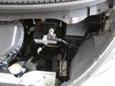 バッテリーの電圧やクーラント量もチェック。異常のある状態では展示も納車も致しません。