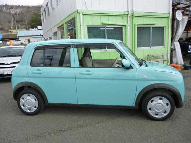 アルトラパン Ｇ　１オーナー車　レーダーブレーキサポート　スマートキー　プッシュスタート　シートヒーター　禁煙車（8枚目）
