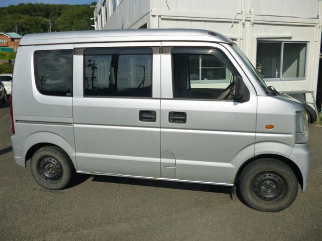 エブリイ 　４ＷＤ　１オーナー車　車いす移動車　後部電動固定　車いす乗車用手すり付（8枚目）