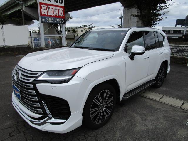 ＬＸ ＬＸ６００　ＯＰリアエンターテインメイトシステム　ＯＰ２２インチアルミ　ＯＰマークロビンソンリファレンスサラウンドシステム　ＯＰモデリスタエアロ　サンルーフ　ワイヤレス充電　クールボックス　Ｐバックドア　３６０Ｃ（7枚目）