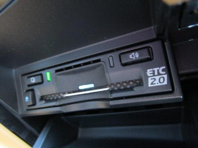 ＬＸ ＬＸ６００　ＯＰリアエンターテインメイトシステム　ＯＰ２２インチアルミ　ＯＰマークロビンソンリファレンスサラウンドシステム　ＯＰモデリスタエアロ　サンルーフ　ワイヤレス充電　クールボックス　Ｐバックドア　３６０Ｃ（23枚目）