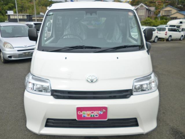 タウンエースバン GL 登録済未使用車 4WD トヨタセーフティセンス コーナーセンサー アイドリングステップ フロント席パワーウィンドウ LEDヘッドライト(3枚目)