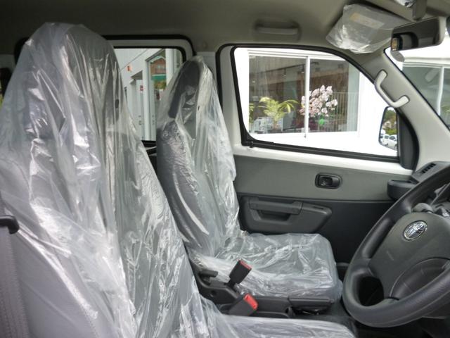 タウンエースバン GL 登録済未使用車 4WD トヨタセーフティセンス コーナーセンサー アイドリングステップ フロント席パワーウィンドウ LEDヘッドライト(13枚目)