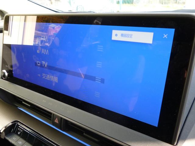 プリウス Ｕ　４ＷＤ　１オーナー車　１２．３インチディスプレイオーディオ　フルセグＴＶ　パノラミックビューモニター　Ｂｌｕｅｔｏｏｔｈ接続　プリクラッシュ　ドラレコ前後　シートヒーター　パーキングアシスト　禁煙車（12枚目）