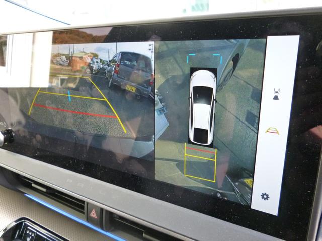 プリウス Ｕ　４ＷＤ　１オーナー車　１２．３インチディスプレイオーディオ　フルセグＴＶ　パノラミックビューモニター　Ｂｌｕｅｔｏｏｔｈ接続　プリクラッシュ　ドラレコ前後　シートヒーター　パーキングアシスト　禁煙車（13枚目）