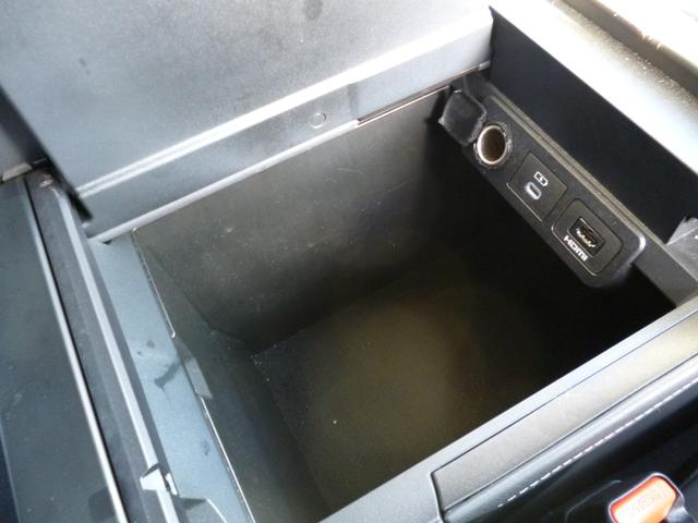 アルファード Ｚ　４ＷＤ　１オーナー車　メーカーマルチメディア　フルセグＴＶ　Ｂｌｕｅｔｏｏｔｈ接続　後席モニター　全周囲カメラ　黒革シート　１・２列目電動シート　両側・バックドア電動　　ドラレコ前後　ＥＴＣ２．０（19枚目）