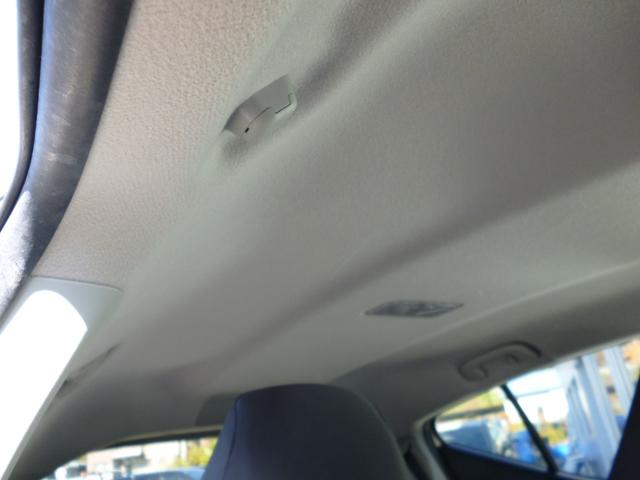 アクア Ｘ　４ＷＤ　トヨタセーフティセンス　ディスプレイオーディオ　Ｂｌｕｅｔｏｏｔｈ接続　バックモニター　ドラレコ前後　プリクラッシュ　ＡＣ１００Ｖ　ＬＥＤライト　オートエアコン　禁煙車（28枚目）