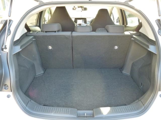 アクア Ｘ　４ＷＤ　トヨタセーフティセンス　ディスプレイオーディオ　Ｂｌｕｅｔｏｏｔｈ接続　バックモニター　ドラレコ前後　プリクラッシュ　ＡＣ１００Ｖ　ＬＥＤライト　オートエアコン　禁煙車（29枚目）