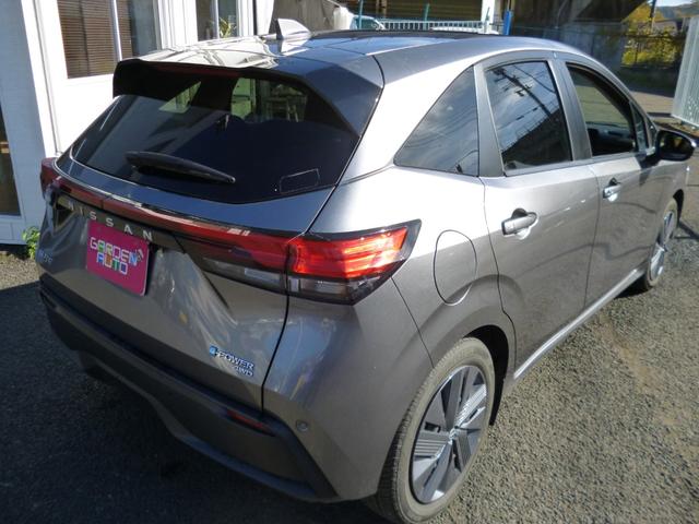 ノート X FOUR 4WD 社外ナビ Bluetooth接続 フロント席シートヒーター ドラレコ オートエアコン スマートキー アイドリングストップ ETC 禁煙車(7枚目)