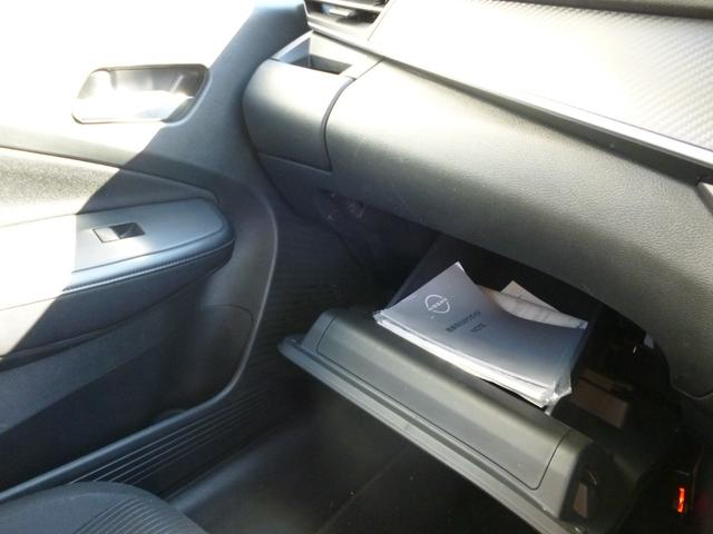 ノート X FOUR 4WD 社外ナビ Bluetooth接続 フロント席シートヒーター ドラレコ オートエアコン スマートキー アイドリングストップ ETC 禁煙車(12枚目)