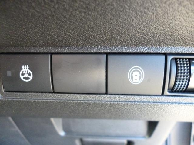 ノート X FOUR 4WD 社外ナビ Bluetooth接続 フロント席シートヒーター ドラレコ オートエアコン スマートキー アイドリングストップ ETC 禁煙車(17枚目)