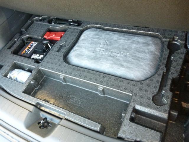 ノート X FOUR 4WD 社外ナビ Bluetooth接続 フロント席シートヒーター ドラレコ オートエアコン スマートキー アイドリングストップ ETC 禁煙車(25枚目)