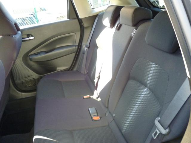 ノート X FOUR 4WD 社外ナビ Bluetooth接続 フロント席シートヒーター ドラレコ オートエアコン スマートキー アイドリングストップ ETC 禁煙車(27枚目)