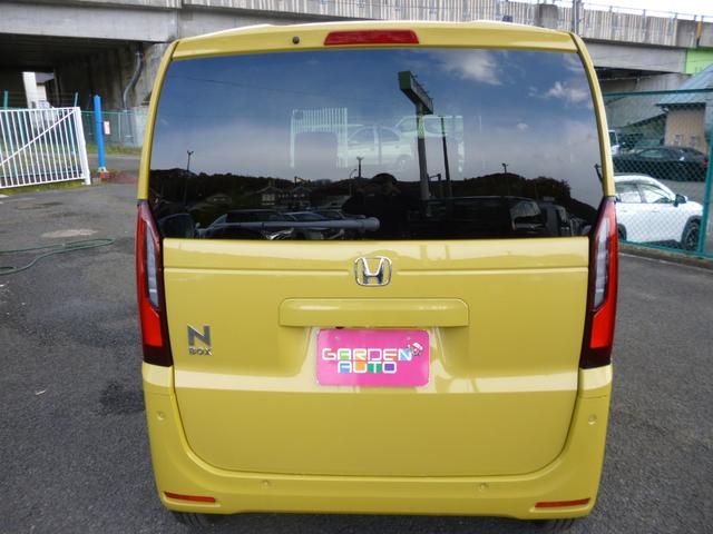 N-BOX ファッションスタイル ホンダセンシング 1オーナー車 純正8インチディスプレイオーディオ バックモニター Bluetooth接続 HDMI接続 電動ドア LEDライト スマートキー 禁煙車(5枚目)