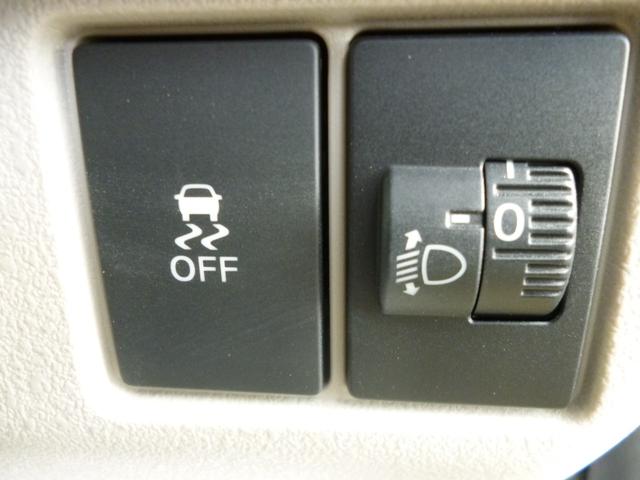 N-BOX ファッションスタイル ホンダセンシング 1オーナー車 純正8インチディスプレイオーディオ バックモニター Bluetooth接続 HDMI接続 電動ドア LEDライト スマートキー 禁煙車(19枚目)