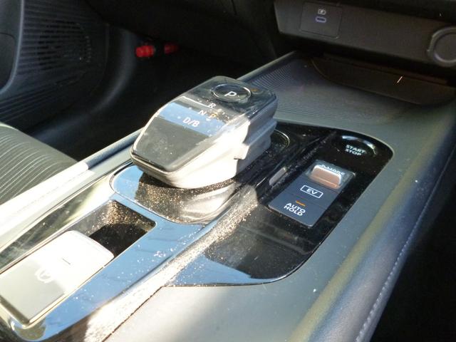 ノート X 純正9インチナビ フルセグTV Bluetooth接続 HDMI接続 アラウンドビューモニター ドラレコ LEDライト エンジンスターター ETC 禁煙車(17枚目)