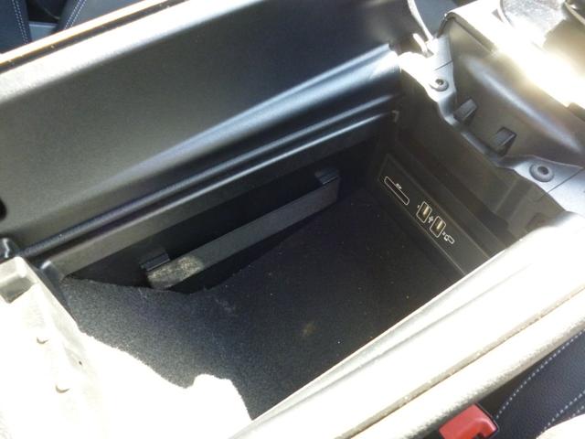 Eクラスステーションワゴン E250 ステーションワゴン アバンギャルドスポーツ 純正12.3インチナビ Bluetooth接続 フルセグTV 360°カメラ レーダーセーフティPKG バックドア電動 電動シートヒーター クーラー付 パドルシフト パーキングパイロット(19枚目)