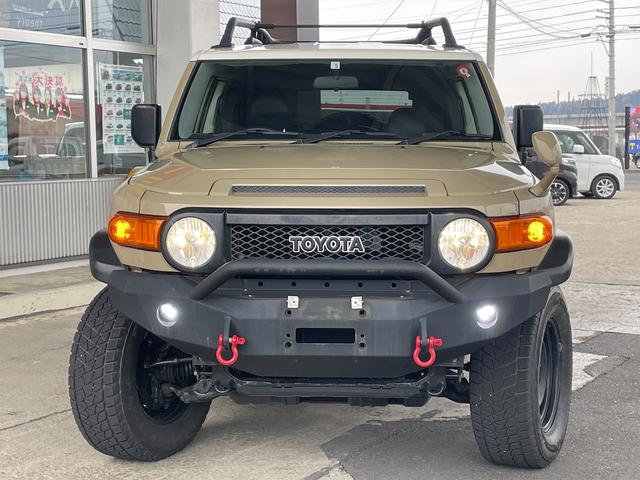 ＦＪクルーザー ベースグレード　４ＷＤ　ＥＴＣ　バックカメラ　クリアランスソナー　オートクルーズコントロール　ナビ　ＴＶ　キーレスエントリー　ＡＴ　盗難防止システム　衝突安全ボディ　ＣＤ　ＡＢＳ　ＥＳＣ　エアコン　パワーステアリング（12枚目）