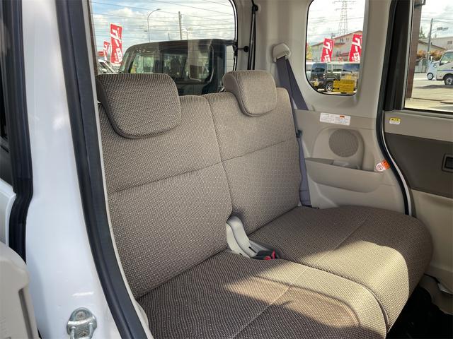 タント X 4WD 電動スライドドア ナビ TV オートライト スマートキー アイドリングストップ 電動格納ミラー シートヒーター CVT 盗難防止システム ABS ESC CD USB(11枚目)