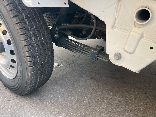 ハイゼットトラック スタンダード　農用スペシャル　４ＷＤ　軽トラック　ＣＶＴ　衝突被害軽減システム　クリアランスソナー　アイドリングストップ　ＡＢＳ　ＥＳＣ　エアコン　パワーステアリング　パワーウィンドウ（10枚目）
