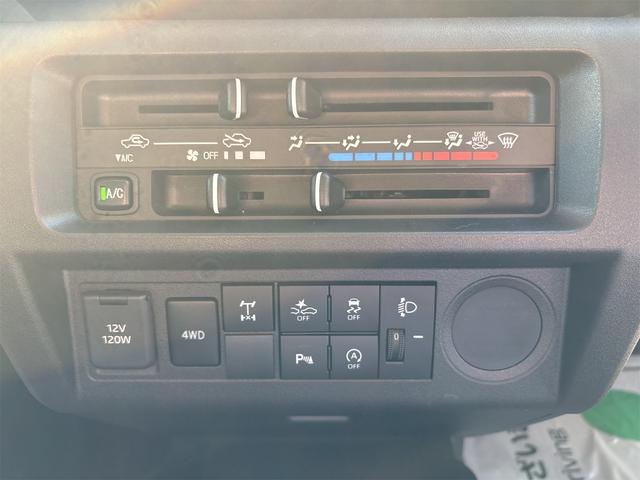 ハイゼットトラック スタンダード　農用スペシャル　４ＷＤ　ＭＴ　衝突被害軽減システム　クリアランスソナー　アイドリングストップ　ＥＳＣ　エアコン　運転席エアバッグ（3枚目）