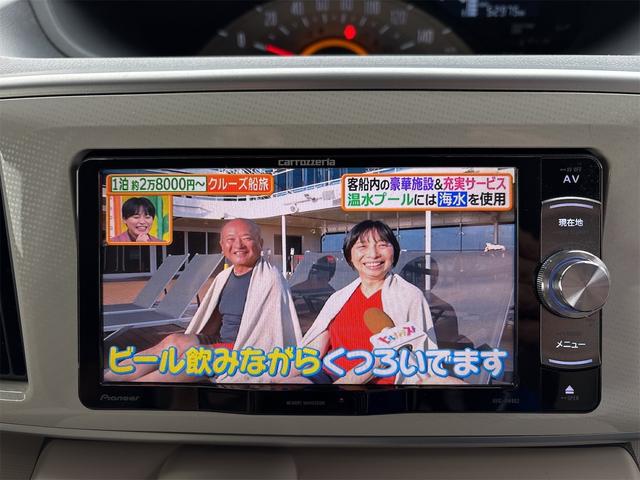 ムーヴキャンバス Ｘ　ＳＡＩＩＩ　４ＷＤ　ＥＴＣ　バックカメラ　両側電動スライドドア　ナビ　ＴＶ　衝突被害軽減システム　オートマチックハイビーム　スマートキー　アイドリングストップ　電動格納ミラー　ベンチシート　ＣＶＴ（4枚目）