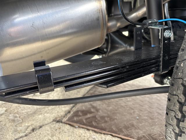 キャリイトラック KCエアコン・パワステ農繁仕様 4WD 軽トラック AT 衝突被害軽減システム クリアランスソナー レーンアシスト アイドリングストップ ESC エアコン パワーステアリング パワーウィンドウ(8枚目)