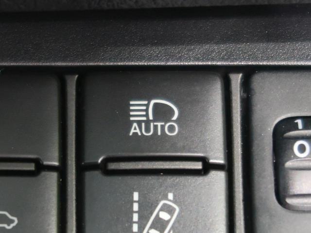 X 4WD レンタアップ SDナビ バックカメラ 電動スライドドア トヨタセーフティーセンス ドライブレコーダー オートハイビーム 嫌煙車 車線逸脱警報 ETC コーナンセンサー オートエアコン キーレス(6枚目)