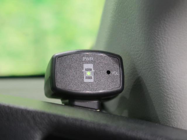 X 4WD レンタアップ SDナビ バックカメラ 電動スライドドア トヨタセーフティーセンス ドライブレコーダー オートハイビーム 嫌煙車 車線逸脱警報 ETC コーナンセンサー オートエアコン キーレス(9枚目)